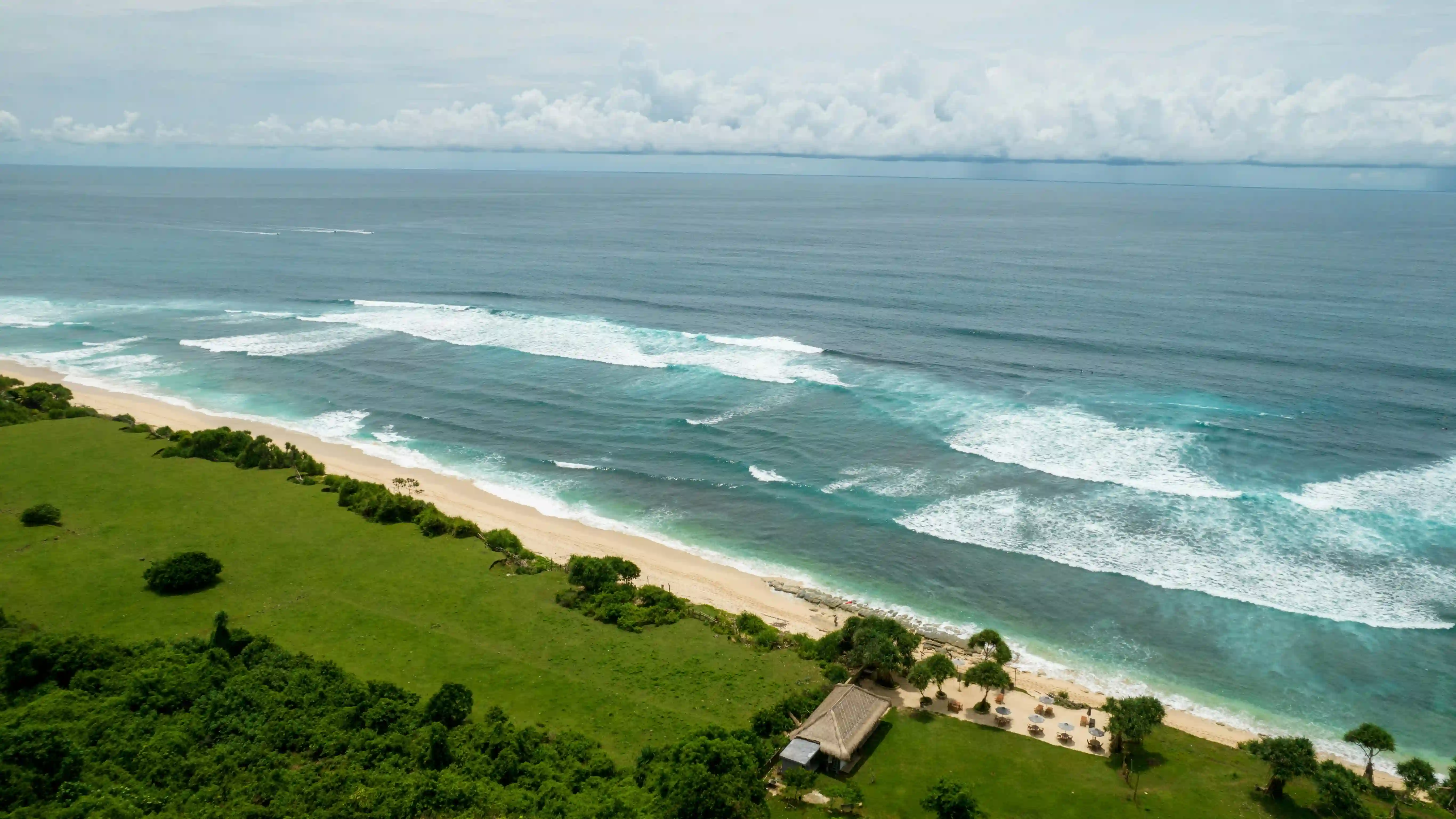 bali-uluwatu-beach